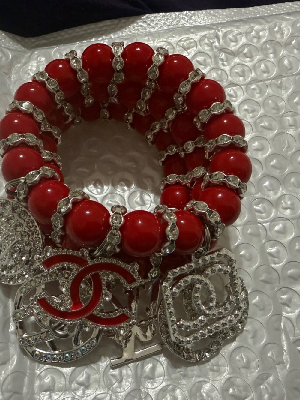 Bracelets - Picture 4 of 10